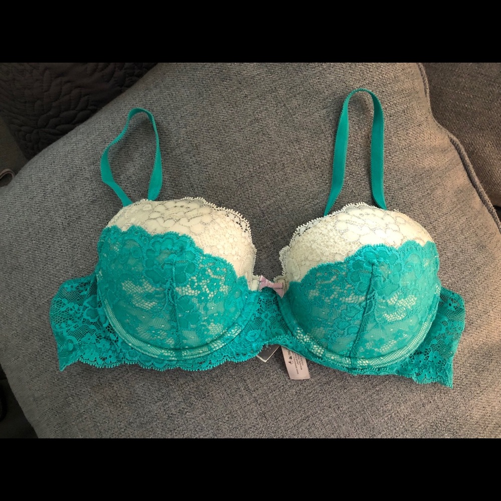 Victoria Secret Dream Angels Lined Demi Bra